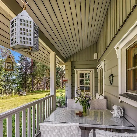 펜션 Kiviniemi By Interhome Hiukkajoki