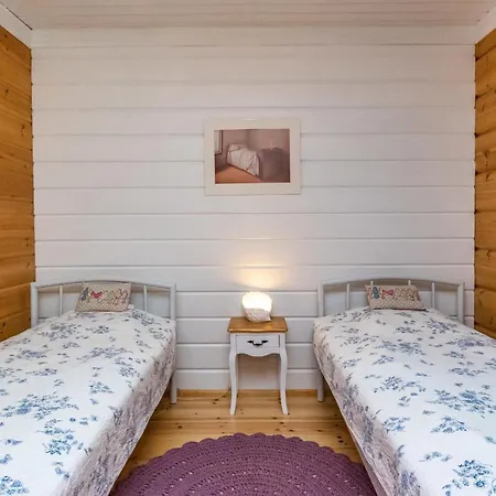 Kiviniemi By Interhome Hiukkajoki