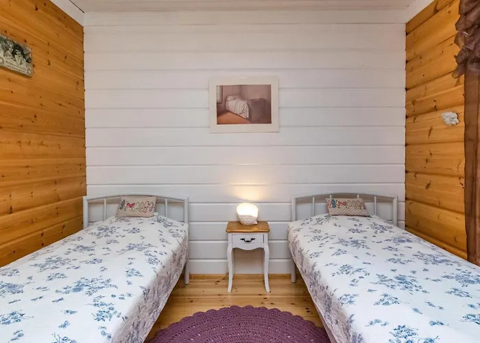 Kiviniemi By Interhome Hiukkajoki